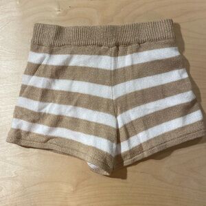 Byron Bay Striped Tan and White Knit Shorts Large (PW)